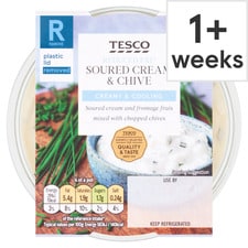 Tesco Reduced Fat Sour Cream & Chive Dip 200G