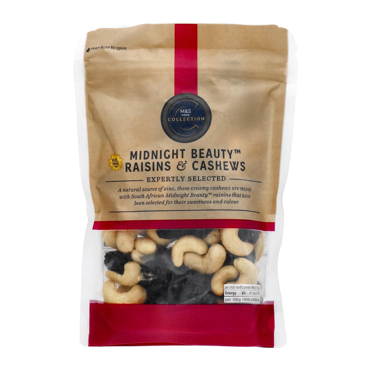 M&S Collection Jumbo Raisins & Cashews