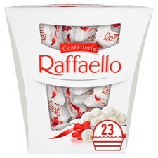 Ferrero Raffaello Coconut & Almond Pralines 230G