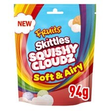 Skittles Squishy Cloudz Chewy Sweets Fruit Flavoured  Sweets Pouch Bag