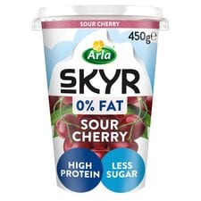 Arla Skyr 0% Fat Sour Cherry Yogurt 450G