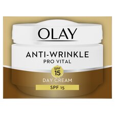 Olay Anti Wrinkle Mature Skin Day Cream Moisturiser Spf 15 50Ml
