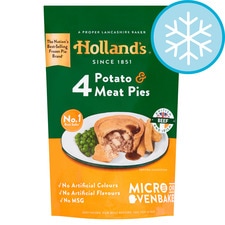 Hollands 4 Potato & Meat Pies (L)