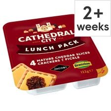 Cathedral City Cheese With Crackers And Pickle 122 G