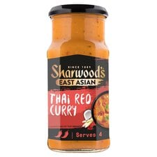 Sharwood's Red Thai Curry Sauce 415g