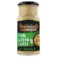 Sharwood's Thai Thai Green Curry Sauce 415G