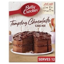 Betty Crocker Tempting Chocolate Cake Mix 425G