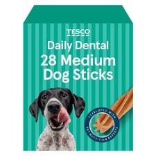 Tesco dentastix hot sale medium