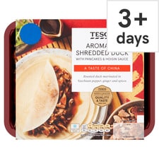 Tesco Aromatic Shredded Duck & Pancakes 230G