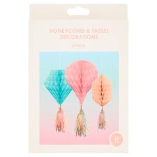 Honeycomb With Tassel Decoration