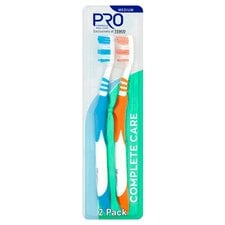 Pro Formula Complete Care Toothbrush 2 Pack