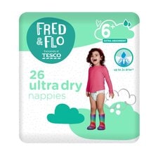 Fred & Flo 26 Ultra Dry Nappies S6+