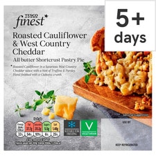 Tesco Finest Roasted Cauliflower & West Country Cheddar Pie 250g