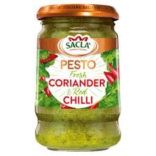 Sacla Pesto Fresh Coriander & Red Chilli 190g