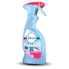 Febreze Fabric Refresher Blossom Breeze 375Ml