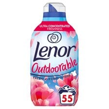 Lenor Outdoorable Pink Blossom Fabric Conditioner 55W 770Ml