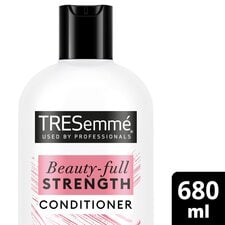 Tresemme Beauty-Full Strength Conditioner 680Ml