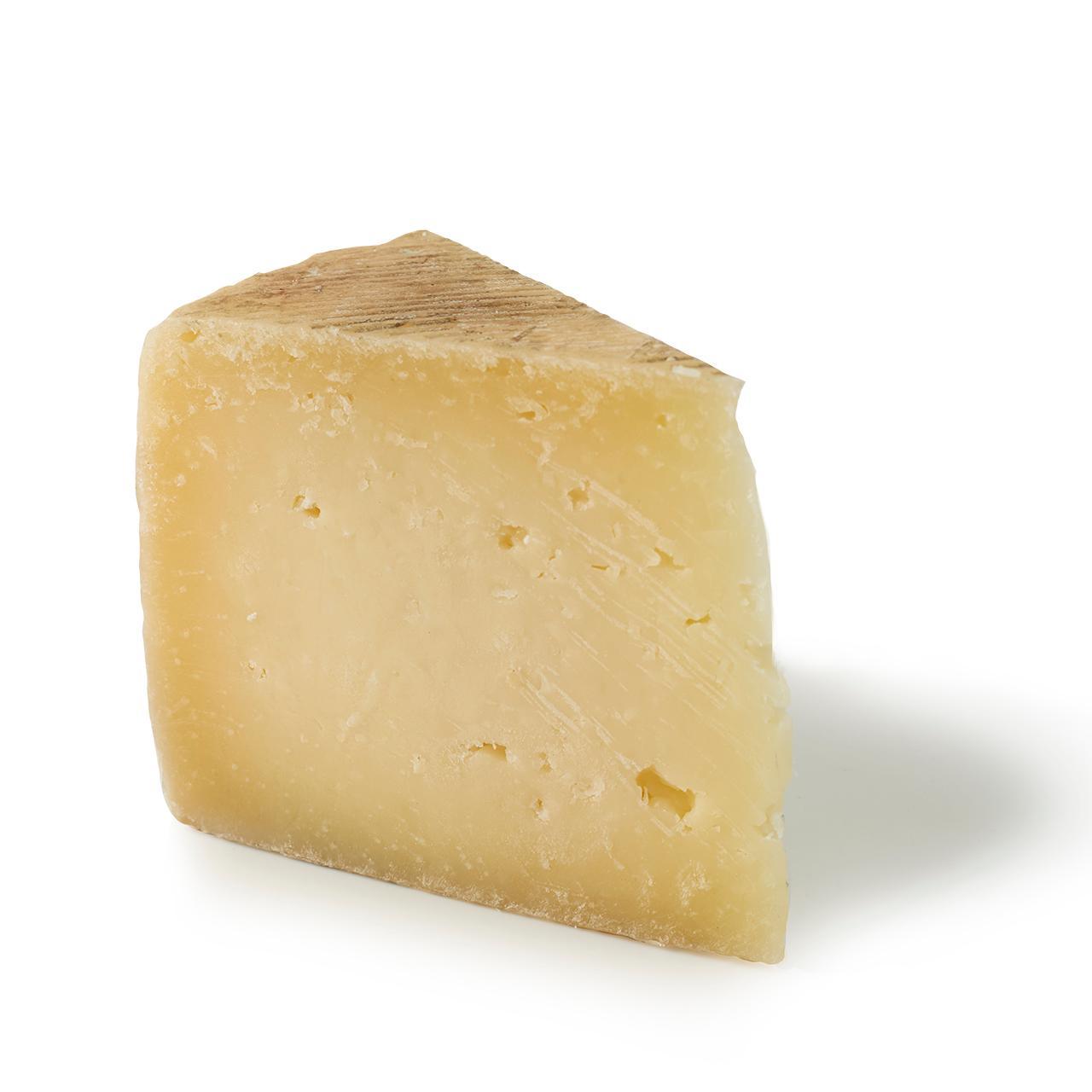 Natoora Hand Cut Pecorino Toscano DOP Stravecchio