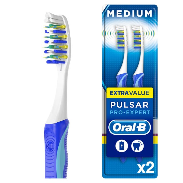 Oral B Pulsar Pro-Expert Toothbrush 35 Medium  2 per pack