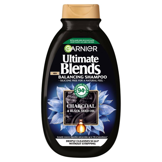 Garnier Ultimate Blends Charcoal Shampoo for Purified Scalp and Hydrated Lengths, 300ml