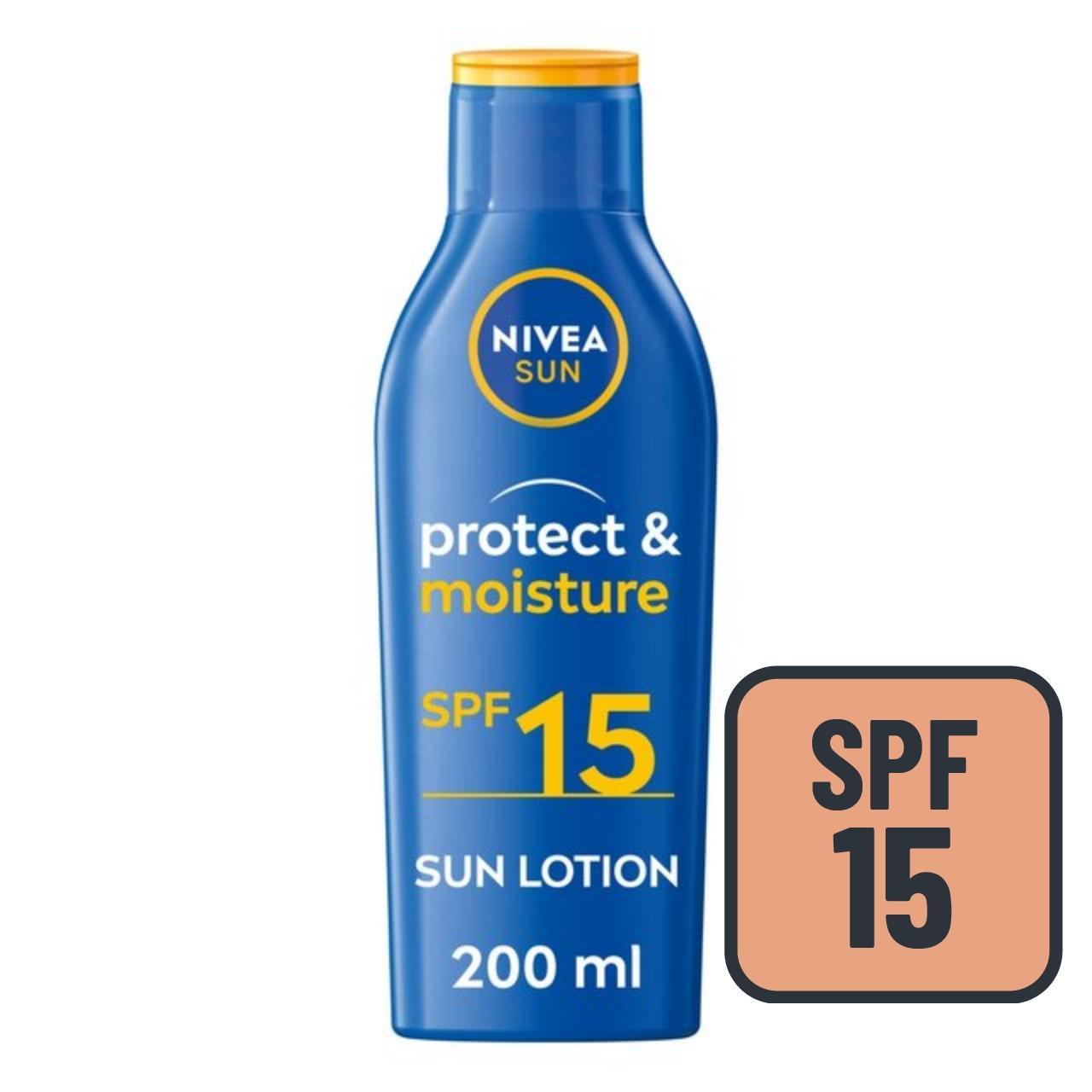 NIVEA SUN Protect & Moisture SPF 15 Sun Lotion 