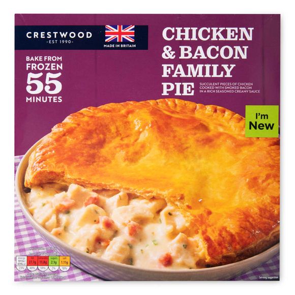 Crestwood Chicken & Bacon Family Pie 700g