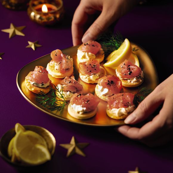 Specially Selected Smoked Salmon & Cream Cheese Blinis 108g/9 Pack