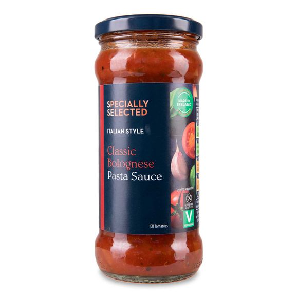 Specially Selected Classic Bolognese Sauce 350g