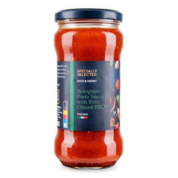 Specially Selected Bolognese Pasta Sauce With Vino 340g