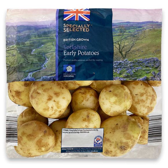 Specially Selected English Early Potatoes 1kg