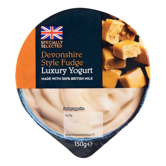 Specially Selected Devonshire Style Fudge Luxury Yogurt 150g