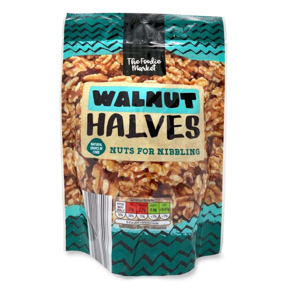 The Foodie Market Walnut Halves 200g