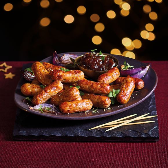 Specially Selected 18 British Pork Cocktail Sausages With Caramelised Onion  270g - HelloSupermarket