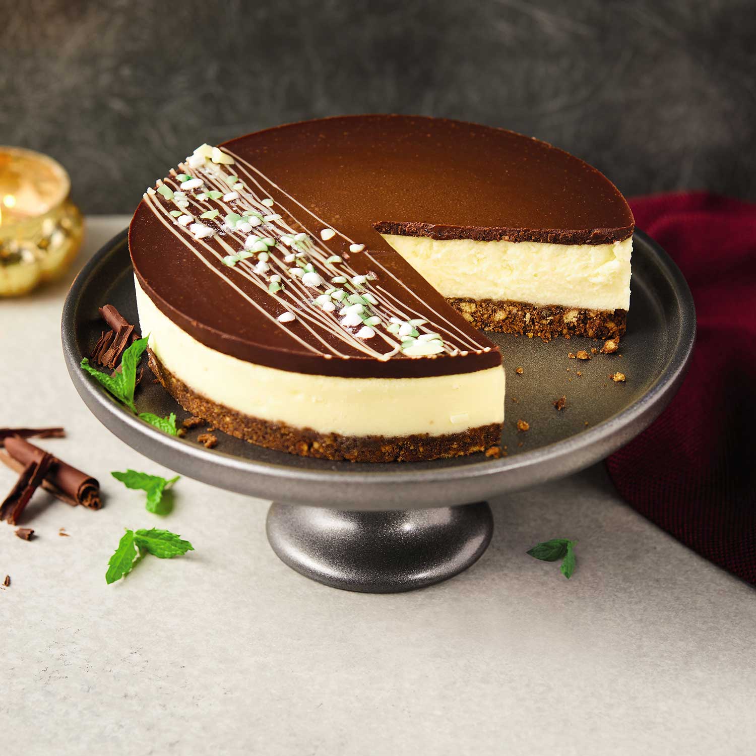 Specially Selected Chocolate & Hazelnut Cheesecake 475g