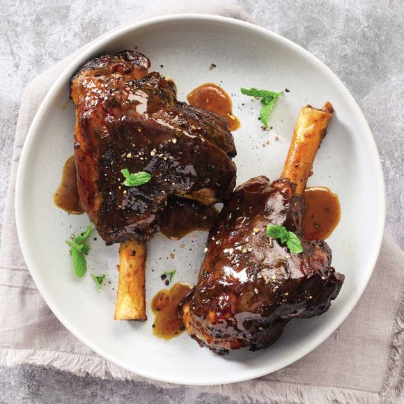 Specially Selected Gastro Mint & Balsamic Lamb Shanks 800g