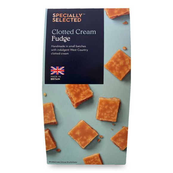 Specially Selected Clotted Cream Fudge 150g