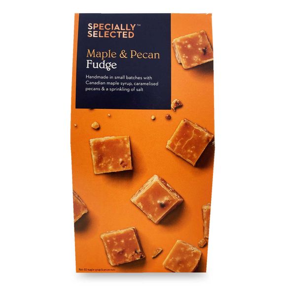 Specially Selected Maple & Pecan Fudge 150g