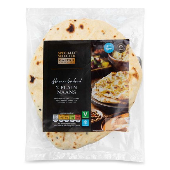 Specially Selected Gastro Flame Baked 2 Plain Naans 150g