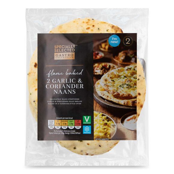 Specially Selected Gastro Flame Baked 2 Garlic & Coriander Naans 150g