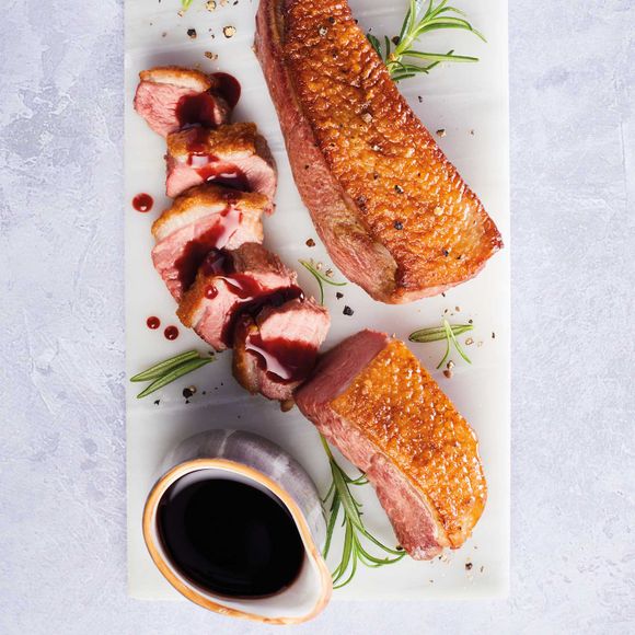 Specially Selected Duck Breast Portions With A Blackcurrant, Balsamic Vinegar & Red Wine Sauce. 330g/2 Pack