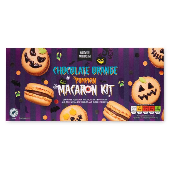 Halloween Aaahmazing Chocolate Orange Pumpkin Macaron Kit 105g