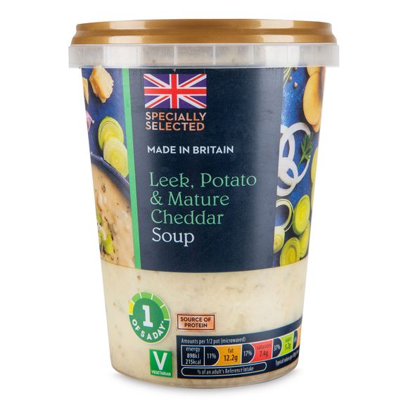 Specially Selected Leek, Potato & Mature Cheddar Soup 600g