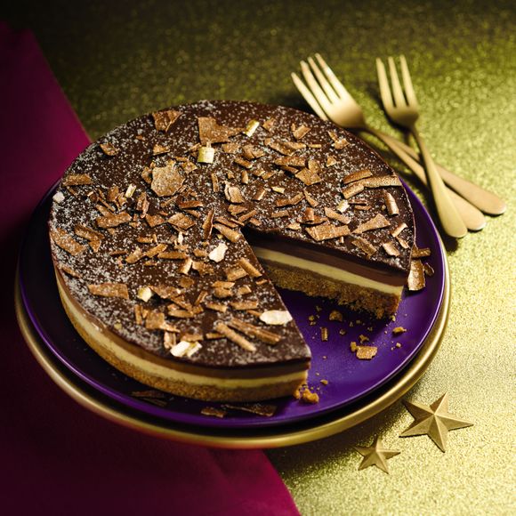 Specially Selected Billionaire's Cheesecake 910g