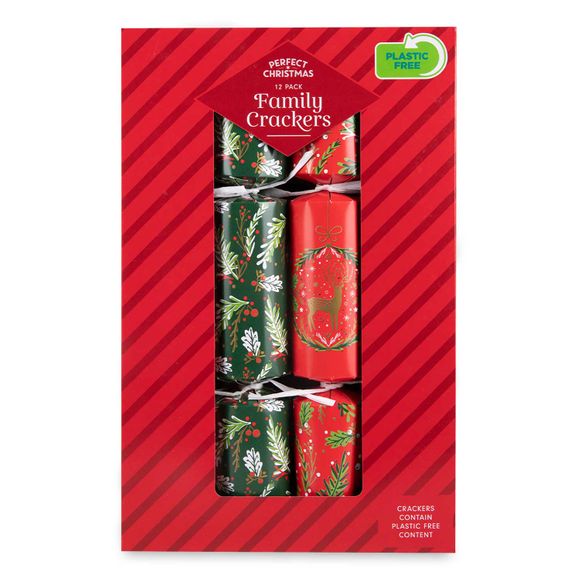 Perfect Christmas Holly & Reindeer Christmas Design Crackers 12 Pack