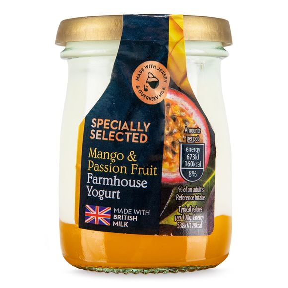 Specially Selected Mango & Passionfruit Farmhouse Yogurt 125g