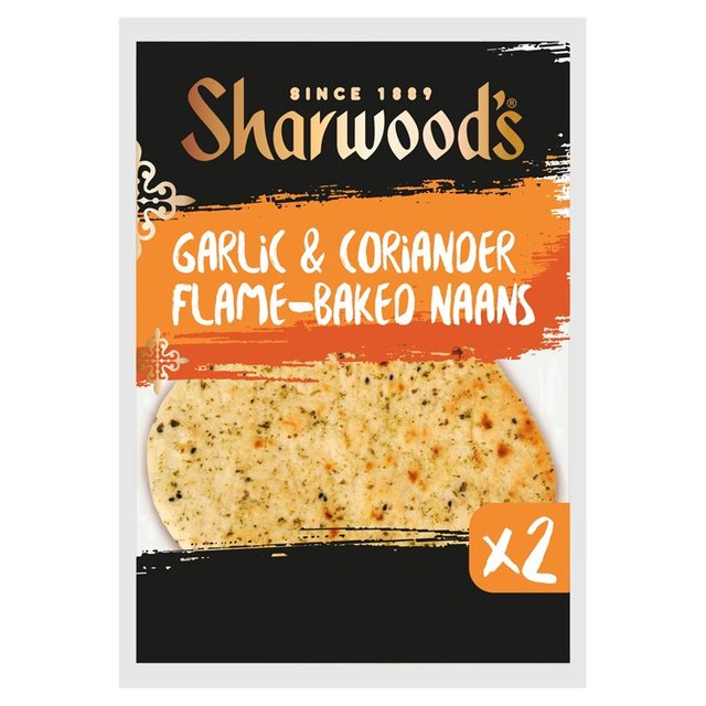 Sharwood's Garlic & Coriander Naans 2 per pack