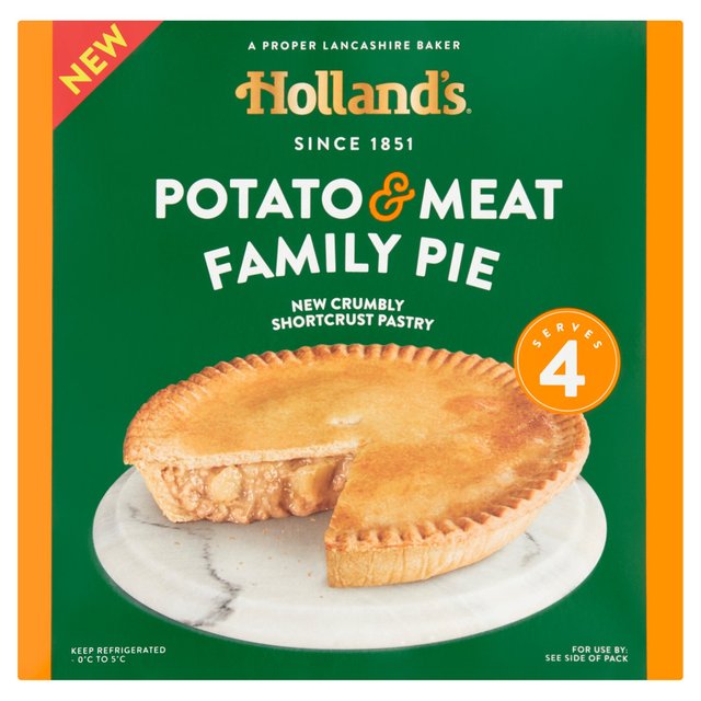 Hollands Potato & Meat Family Pie 650g