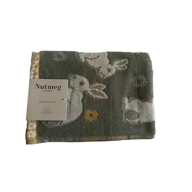 Nutmeg Home Bunny Bath Towel 