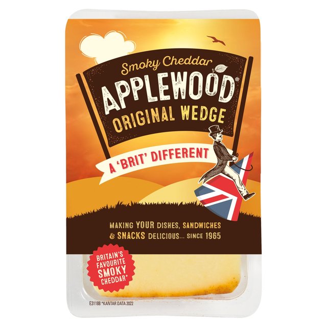 Applewood Smoke Flavoured Cheddar Cheese 185g