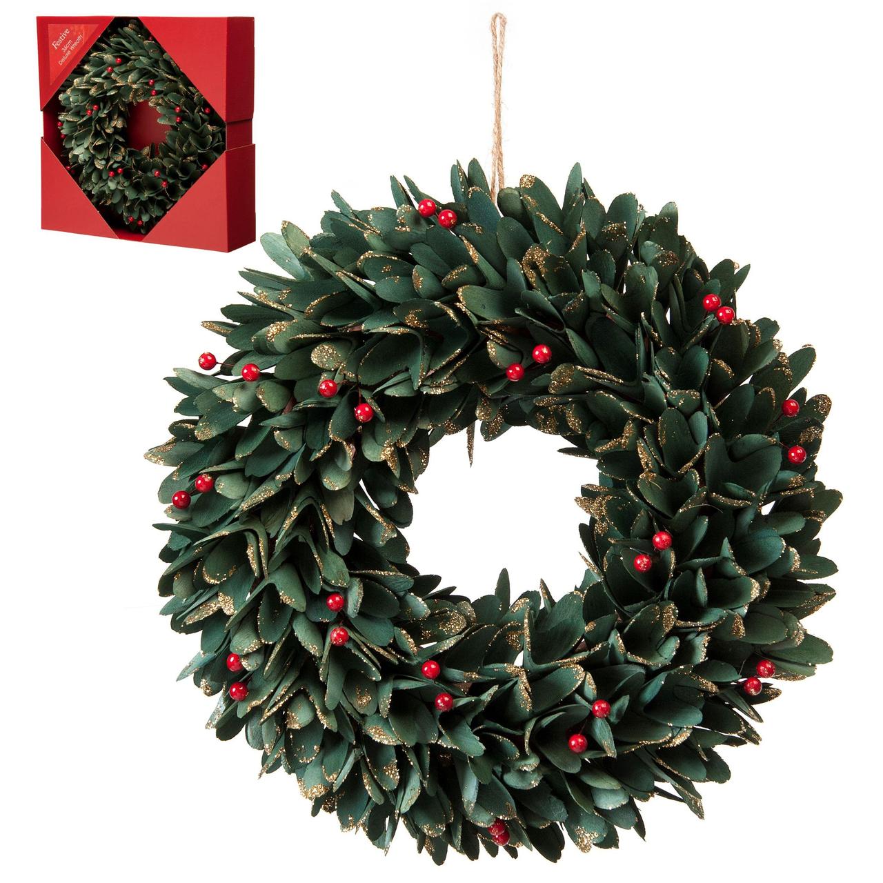 Leaves & Berries Boxed Christmas Wreath